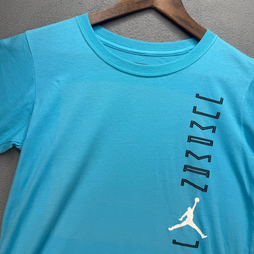 Jordan Brand T-Shirt Jumpman Graphic Regular Fit M 10-12 Blue Short‎ Sleeve Tee